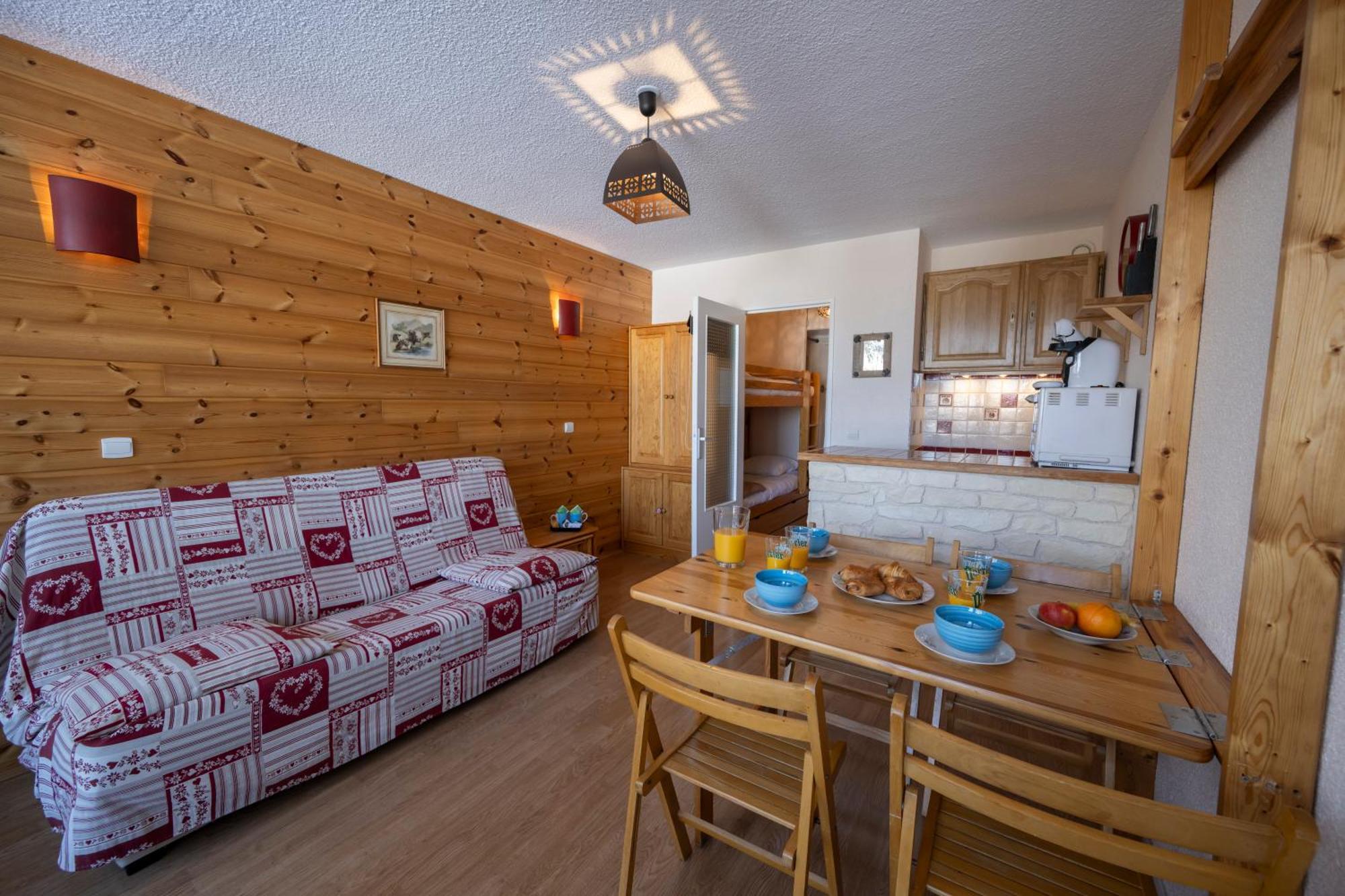 Doux Crepuscule - Au Bord Des Pistes - Parking Apartment Enchastrayes Luaran gambar