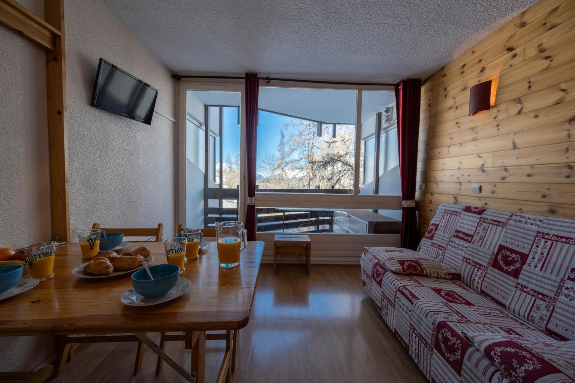 Doux Crepuscule - Au Bord Des Pistes - Parking Apartment Enchastrayes Luaran gambar